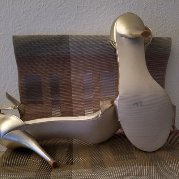 Ladies Shoes - Brand New - Picture 2 of 4